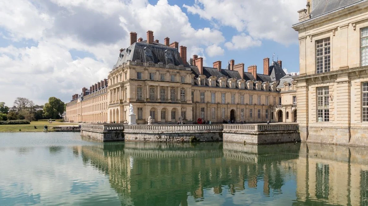 Castelul Fontainebleau   un giuvaer al arhitecturii renascentiste franceze jpeg