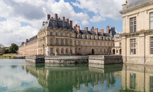 Castelul Fontainebleau   un giuvaer al arhitecturii renascentiste franceze jpeg
