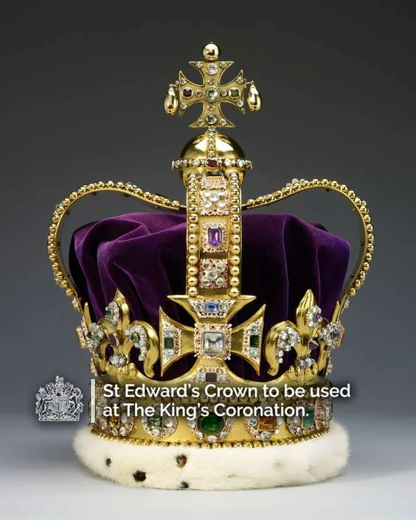 coroana va fi modificata pentru Charles al III lea  FOTO Faceb The royale family jpg