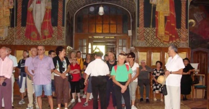 Azi începe noul an bisericesc