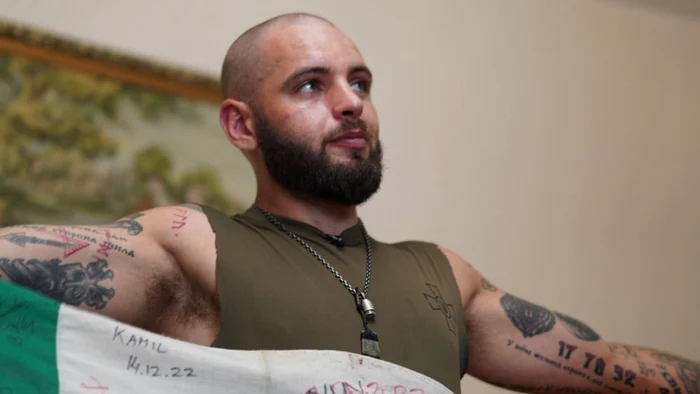 Rhys Byrne poreclit „Rambo” s-a oferit voluntar în armata Ucrainei FOTO SKY NEWS