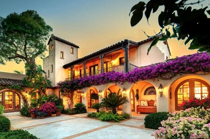 
    Capriciile imobiliare ale bogătaşilor, la vânzare  