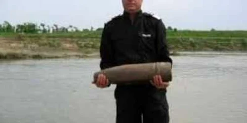 Proiectilul gigant a fost găsit într-un centru de colectare a fierului vechi (foto arhivă)