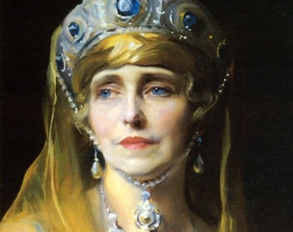 
    Regina Maria avea măreția unui veritabil „cap încoronat”, așa cum apare și în pictura realizată de Philip de LaszloFoto: en.wikipedia.org/philip de laszlo  