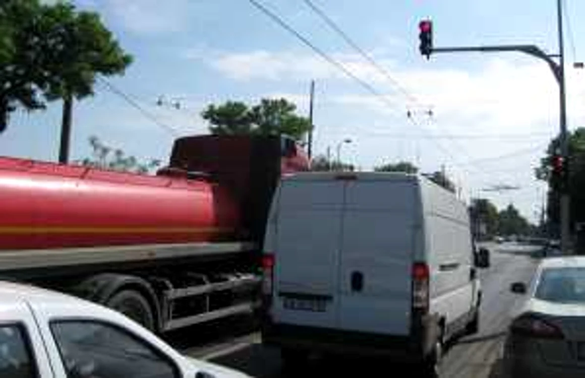 Semafor tramvai strada Garii