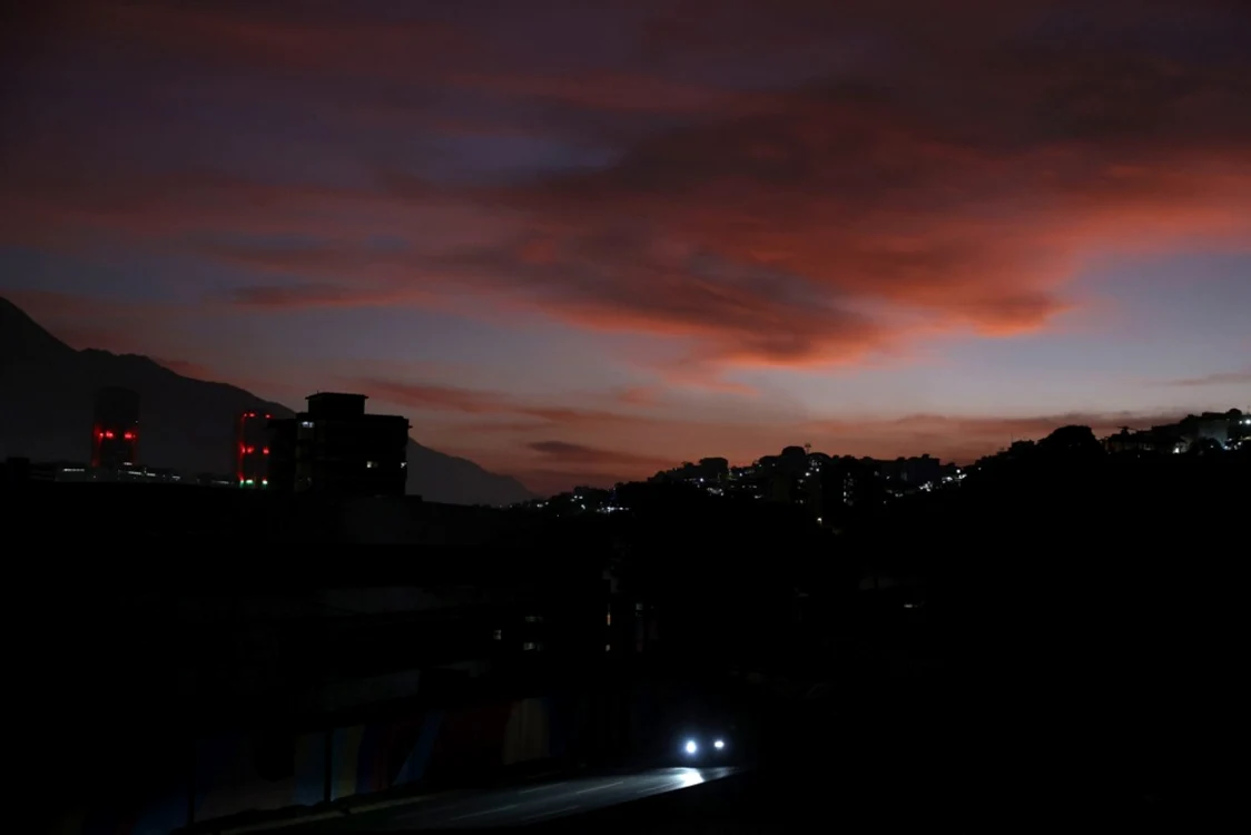 Capitala Venezuelei, în beznă după atacurile SUA foto epa-efe