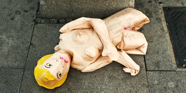 Papusa gonflabila arh jpg