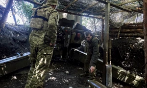 Trupe ucrainene pe front Karkov FOTO EPA EFE jpg