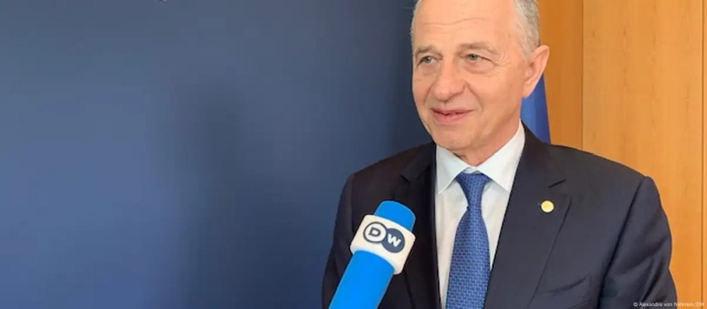 Paradoxurile lui Geoană între SUA și (post)nomenklatură