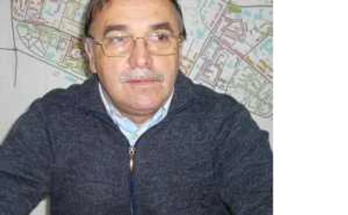 Pe un ger de crăpau pietrele, Vasile Costiuc a lăsat oraşul fără căldură o noapte întreagă