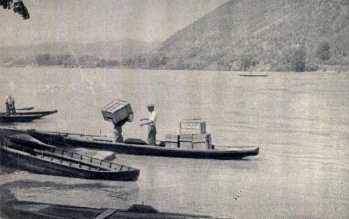 Dunărea, văzută de pe insula Ada Kaleh în anii 50. Foto: Revista Flacăra.