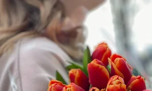 buchet lalele flori pexels1 jpg