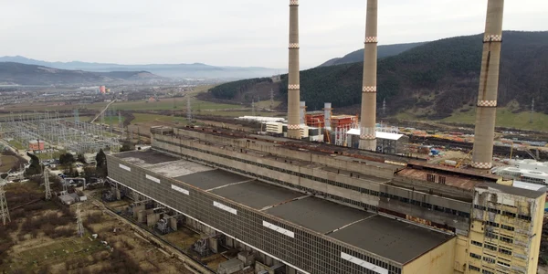 Termocentrala Mintia  Foto Daniel Guță  ADEVĂRUL (91) JPG