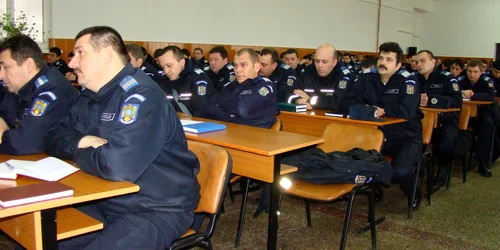 Jandarmii gorjeni au asistat la instalarea noului şef