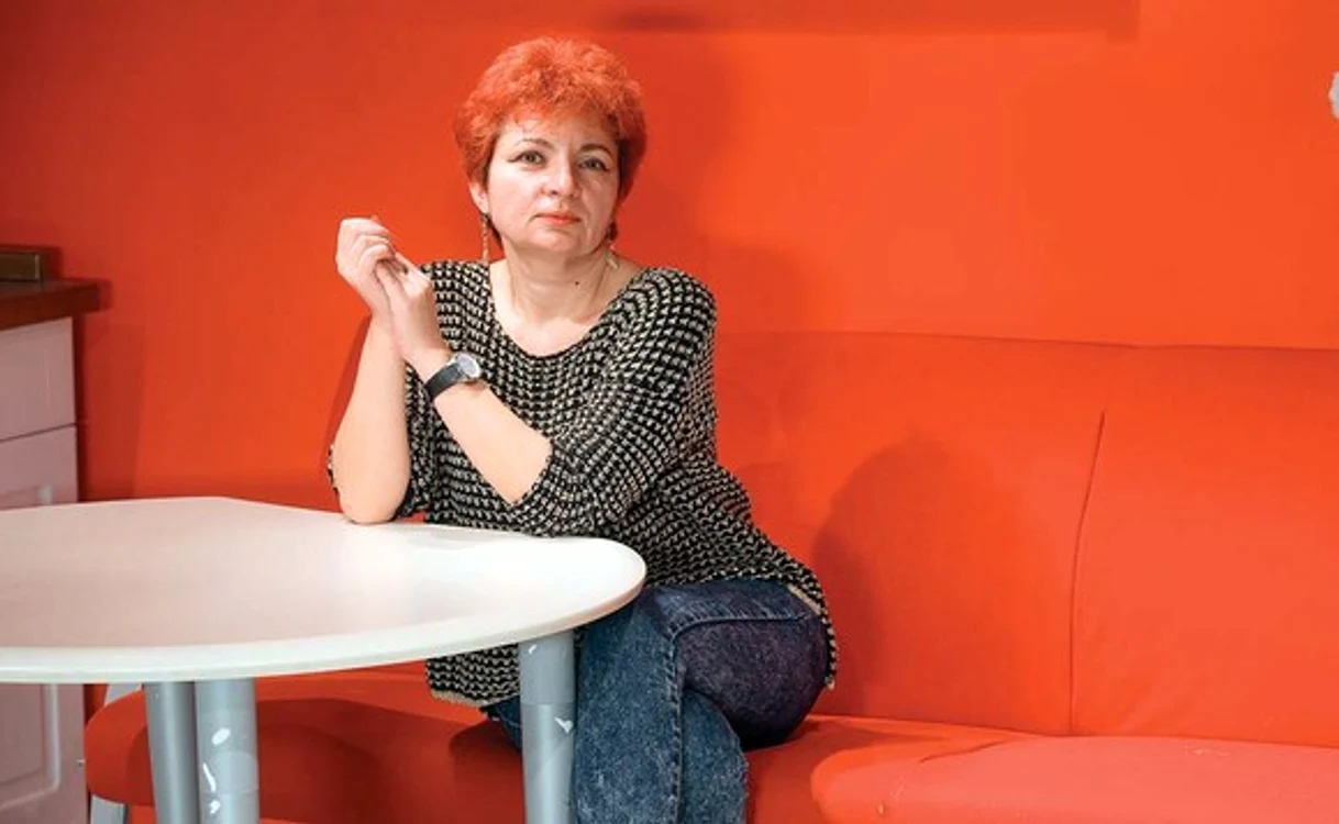 Lorina, astrologul Click! 
