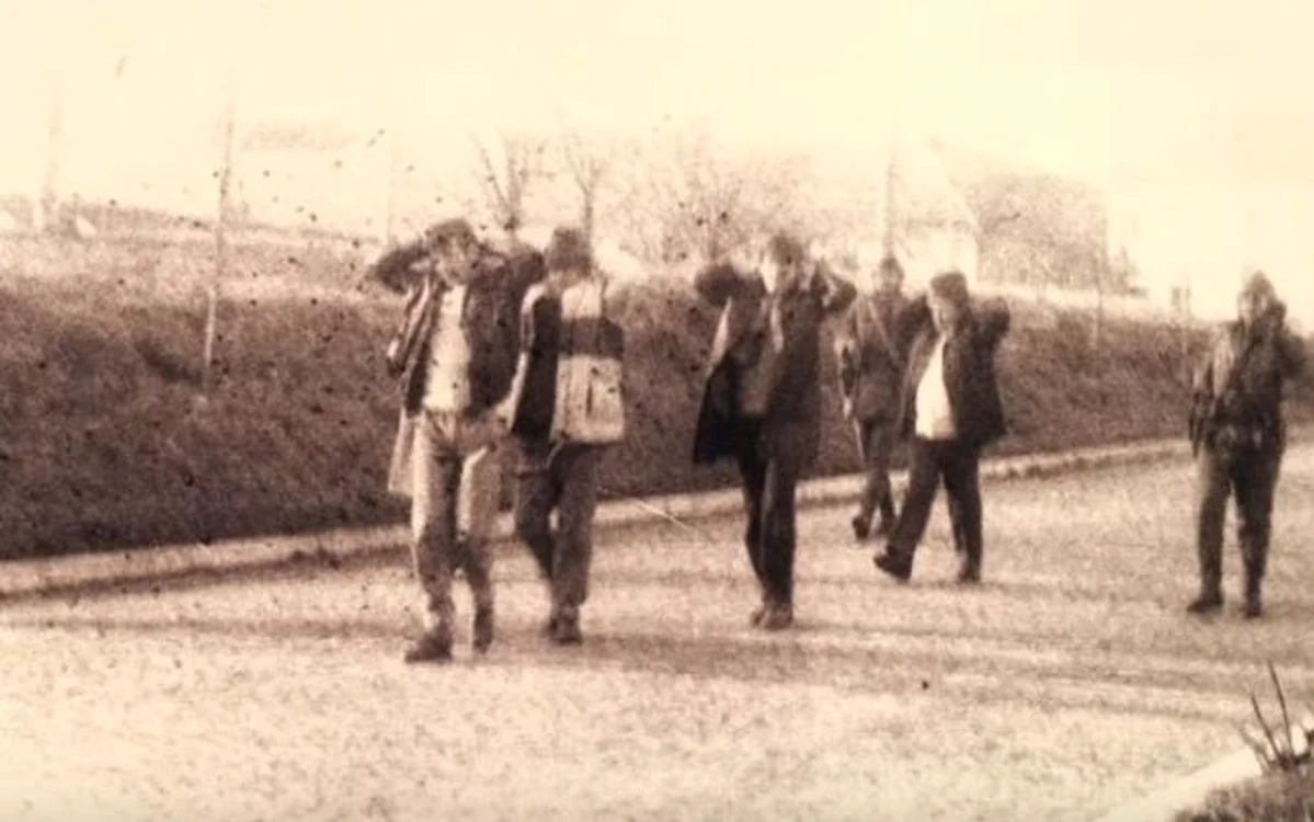 Persoane reținute în timpul Revoluției de la Alba Iulia FOTO Arhivă 