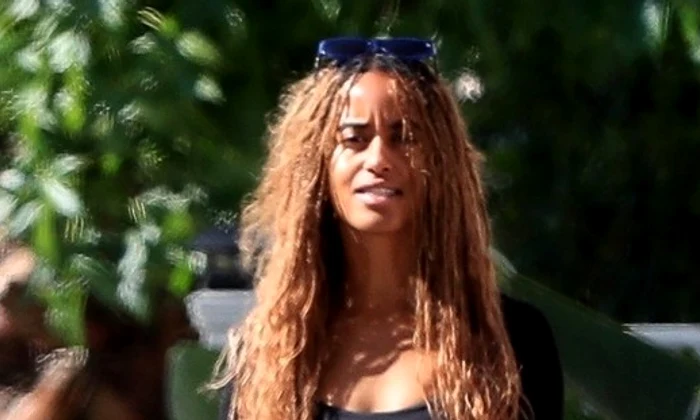 Malia Obama jpg