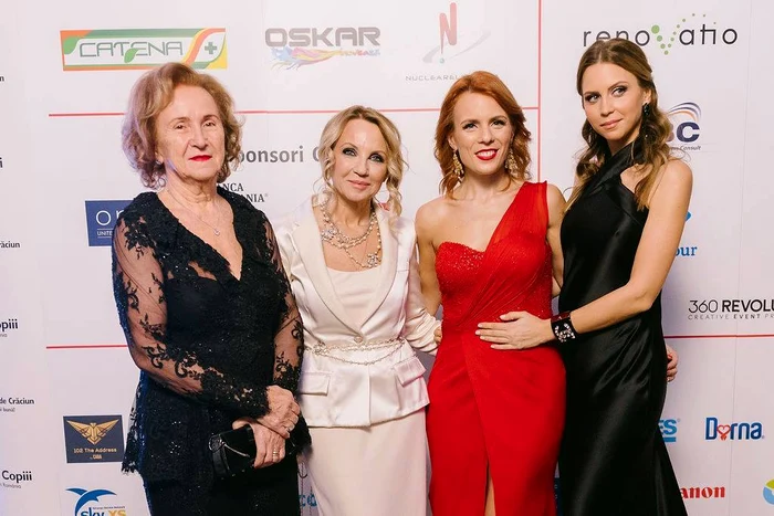 1 camelia sucu familie mama elvira nitoi fiicele ioana sucu matei si cristina sucu alexandru 1 jpg jpeg