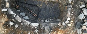 Înmormântare într-o fântână antică din Scoția (© Highland Archaeology Services)