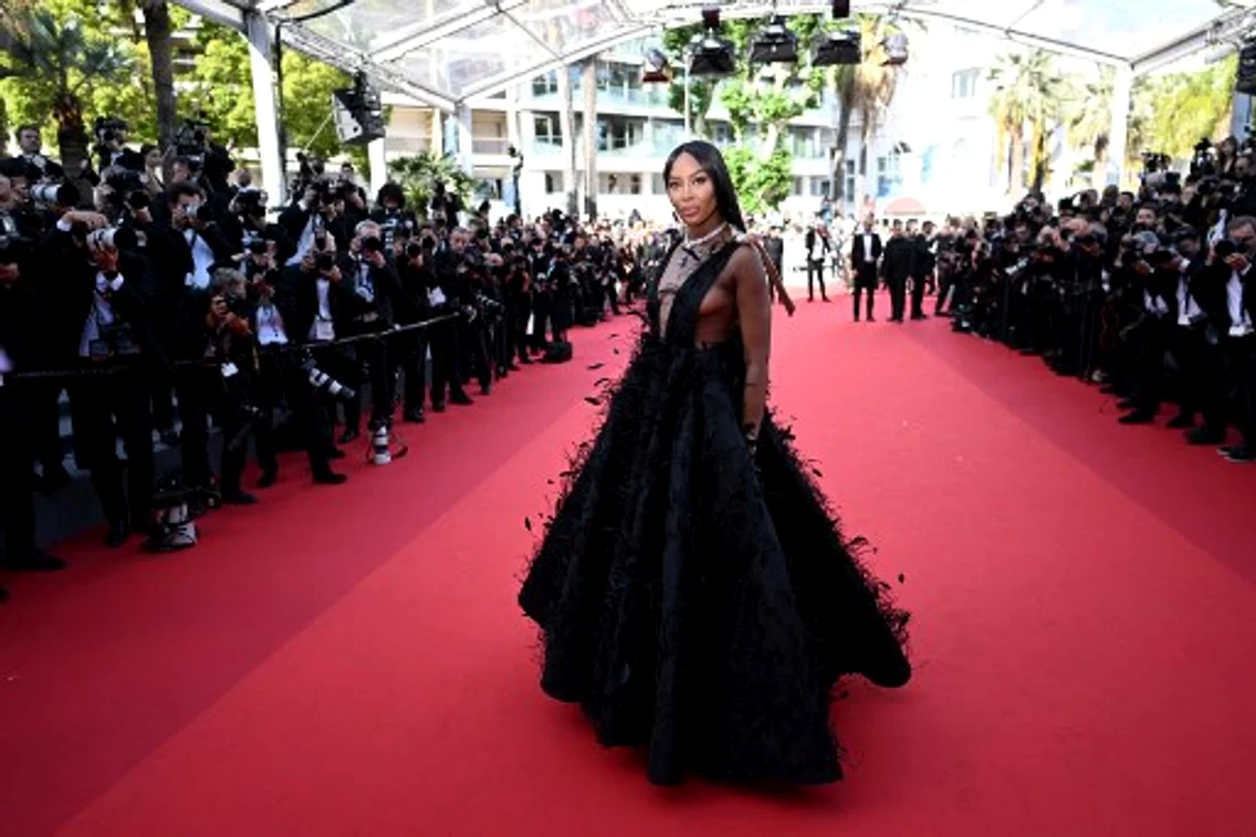 naomi campbell cannes afp (2) jpg