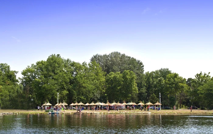 slobozia comoara de pe fundul lacului foto panoramio.ro