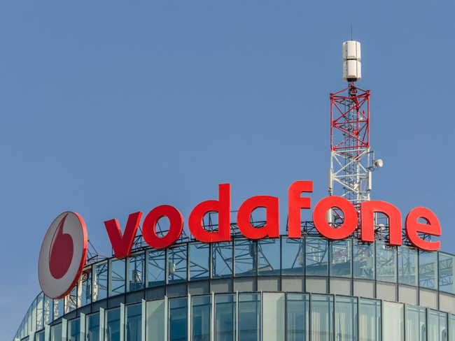Vodafone vinde afacerile sale din Ungaria pentru 1,8 miliarde de dolari