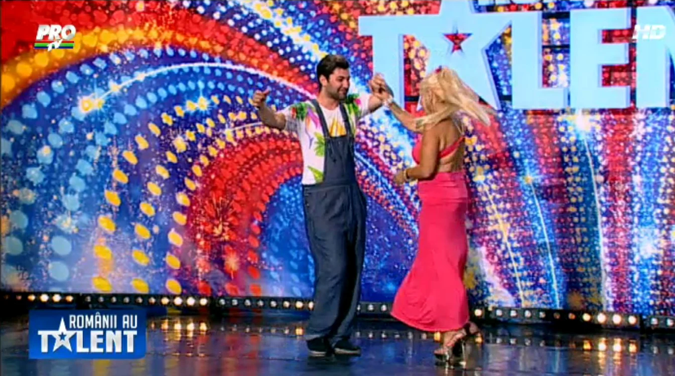 Rosa şi Smiley au dansat împreună Foto Captură Pro TV