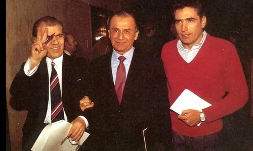 Puciul moscovit şi începutul conflictului Iliescu Roman jpeg