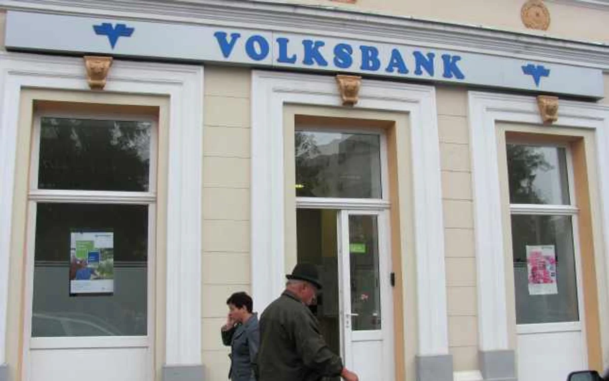 Volksbank este amendată pentru a treia oară