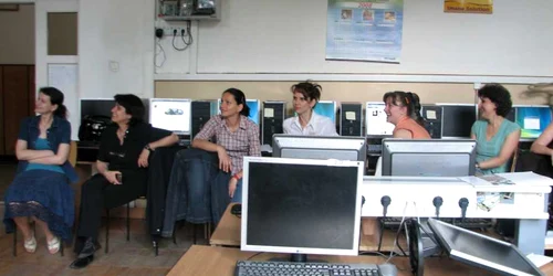 Patru dascăli vâlceni se vor specializa în străinătate