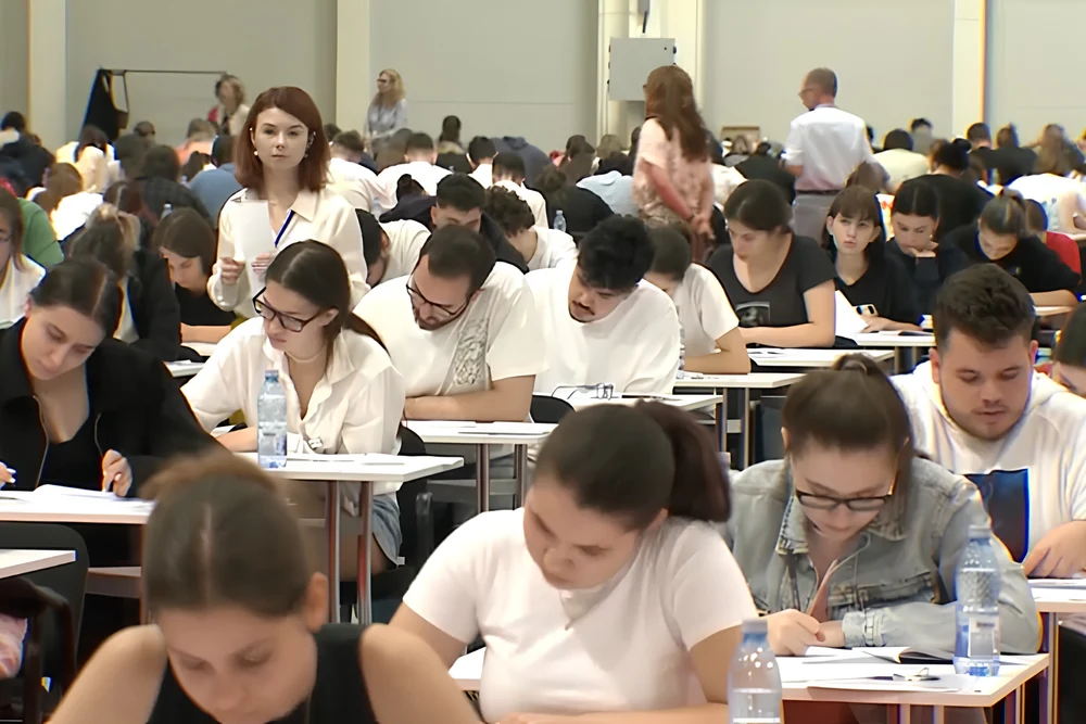 „E destul de evident că vom moșteni un sistem distrus”. Viitorii medici au dat admiterea cu gândul la plecare