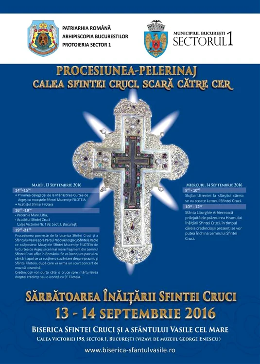 
    Sfânta Cruce  purtată la pelerinaj și la Biserica cu Hramul Biserica Sfintei Cruci și a Sfântului VasileSursa foto: Creștinortodox  