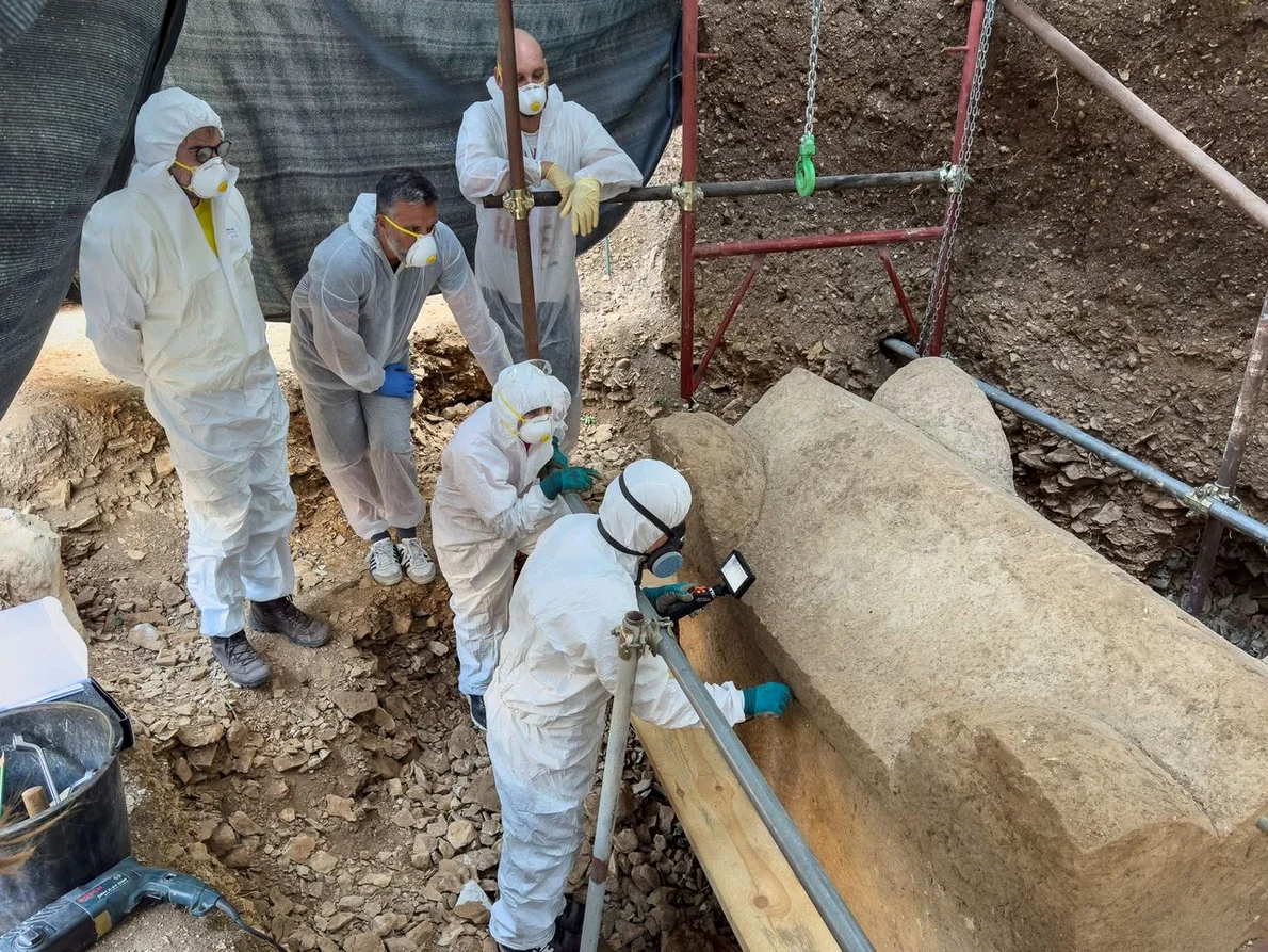 Sarcofag roman descoperit intact și sigilat (© Muzeji i galerije Konavala)
