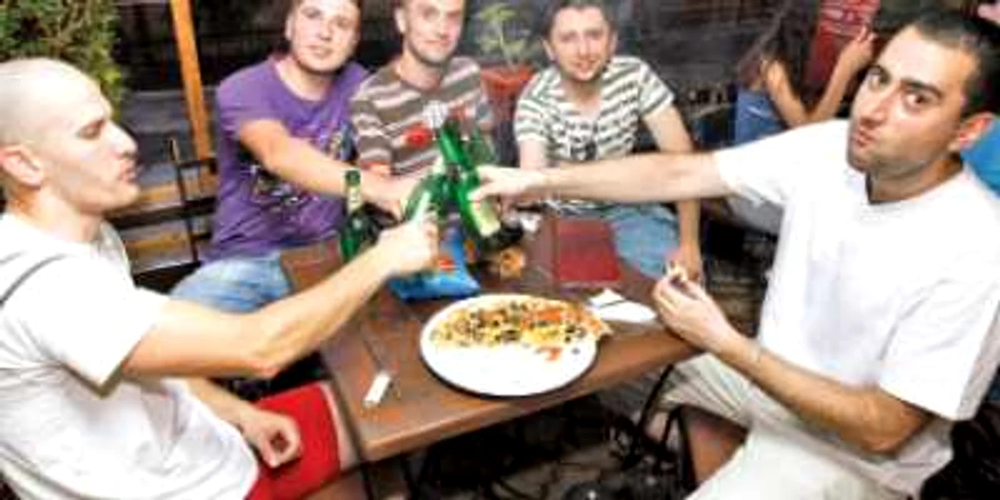 Băutura le dă valoare românilor