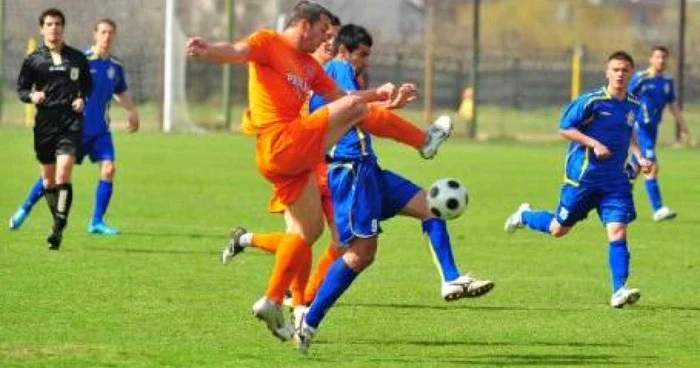 Fotbaliştii mureşeni joacă astăzi cu Pandurii Târgu-Jiu foto Arhivă