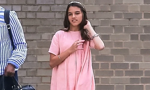 1 suri cruise profimedia 0459949580 5 jpg jpeg