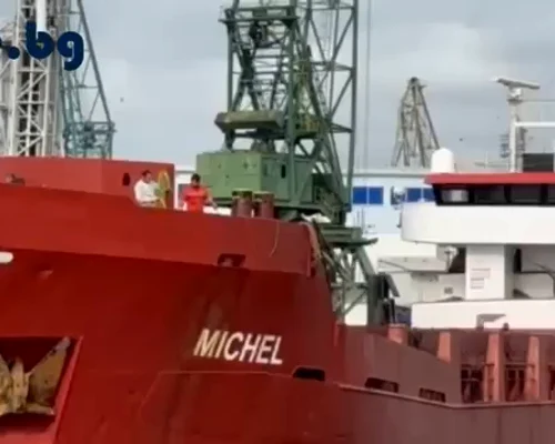 2ec11c0e 320a 41ab b015 43d37a00ad52 mp4 thumbnail png