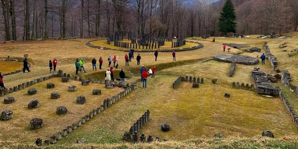 sarmizegetusa regia foto andreea vaduva
