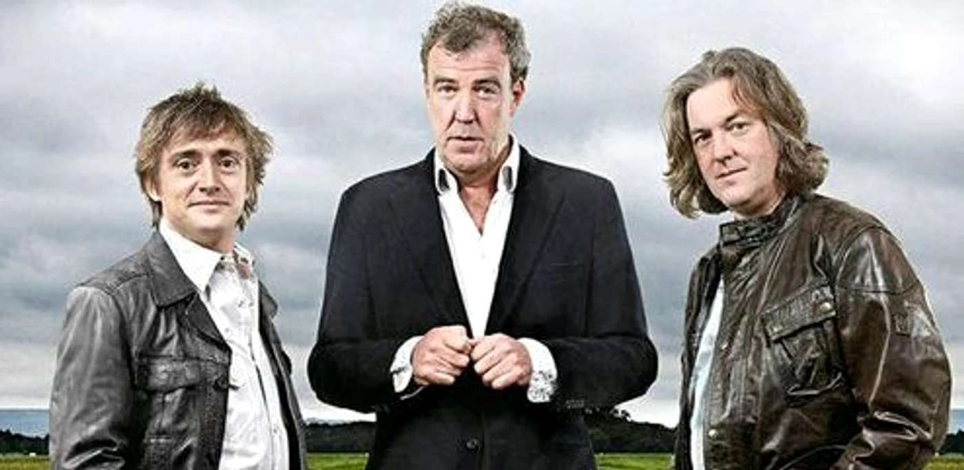 Jeremy Clarkson (2002-2015), James May (2003-2015) şi Richard Hammond (2002-2015) au prezentat Top Gear 