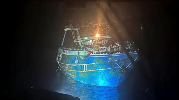 Barcă naufragiați FOTO: Garda de Coastă