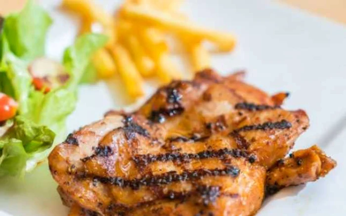 Consumate în acelaşi timp, anumite combinaţii de alimente ne pot face rău.