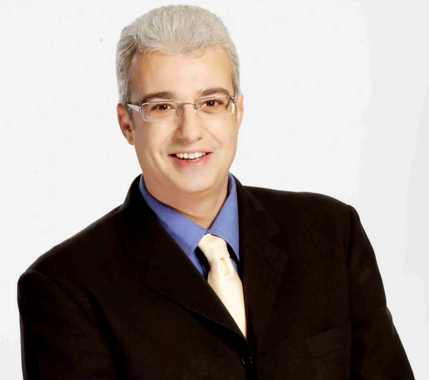 
    Cătălin Crişan  