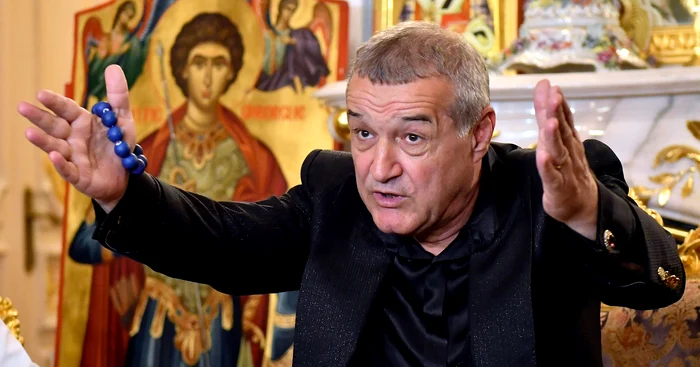 Gigi Becali conduce clubul după reguli doar de el știute. Foto Sport pictures