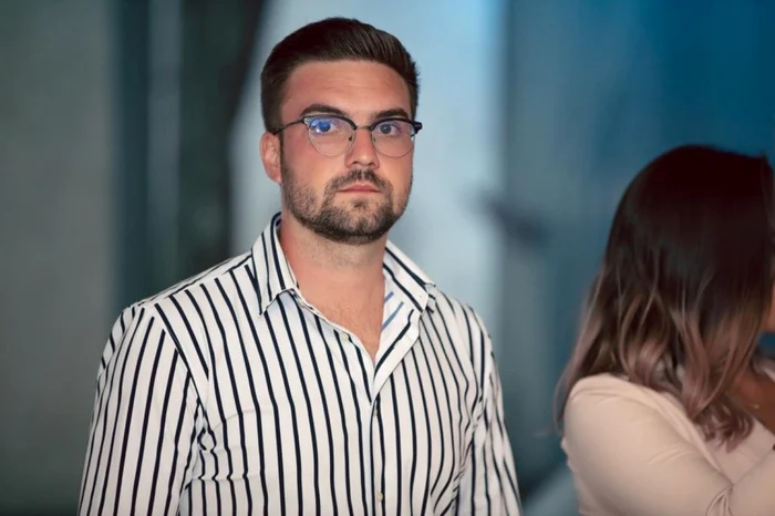 un tânăr orădean în vârstă de 23 ani