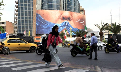 Banner anti SUA la Teheran FOTO EPA EFE jpg