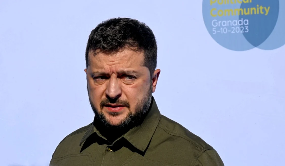 Translator concediat de UE după un gest suspect în prezența lui Zelenski FOTO: AFP