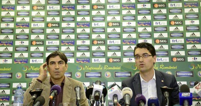 Victor Ptţurcă şi Răzvan Burleanu FOTO Bogdan Iordache/Mediafax