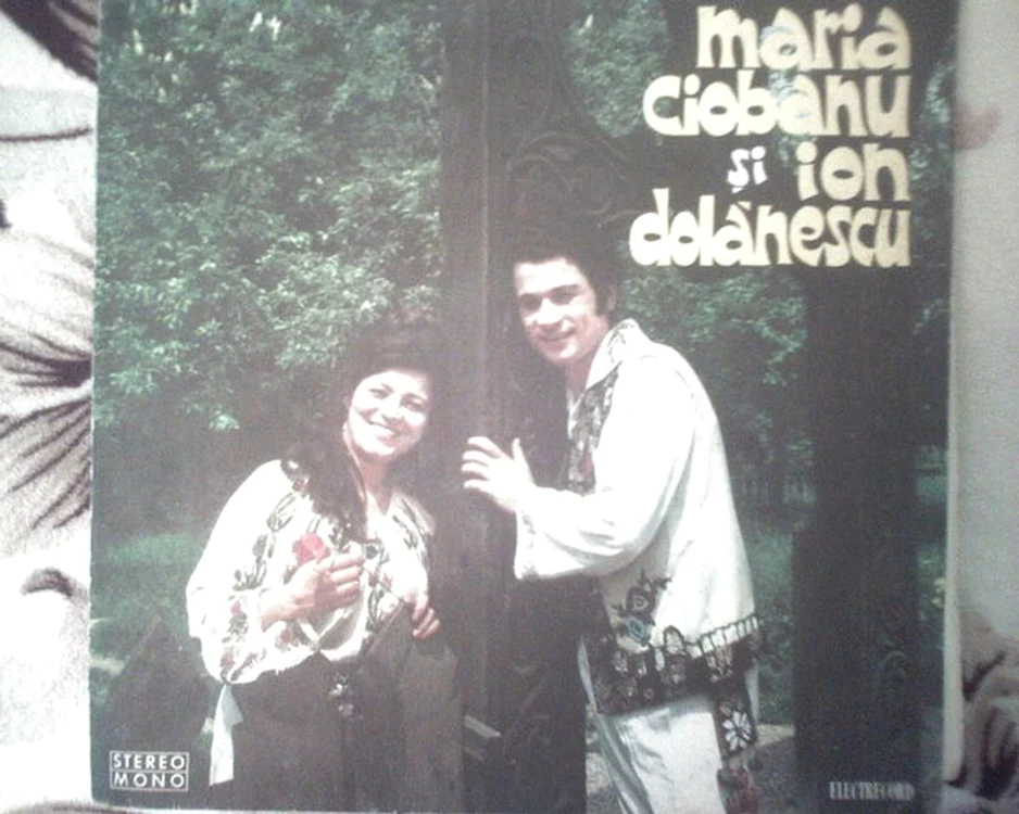 Maria Ciobanu, Ion Dolanescu si Ionut Dolanescu, pe vremea cind formau o familie