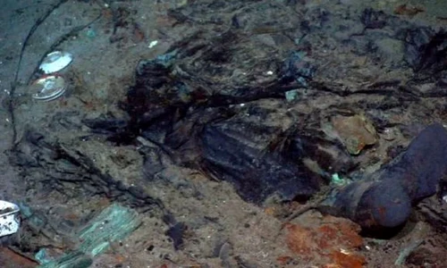 Rămăşite umane la epava Titanicului  Poza care reaminteşte că pe fundul oceanului există o „groapă comună“ jpeg