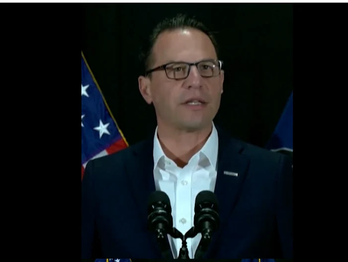 Guvernatorul Pennsylvaniei, Josh Shapiro. FOTO captură video NBC10 Philadelphia 